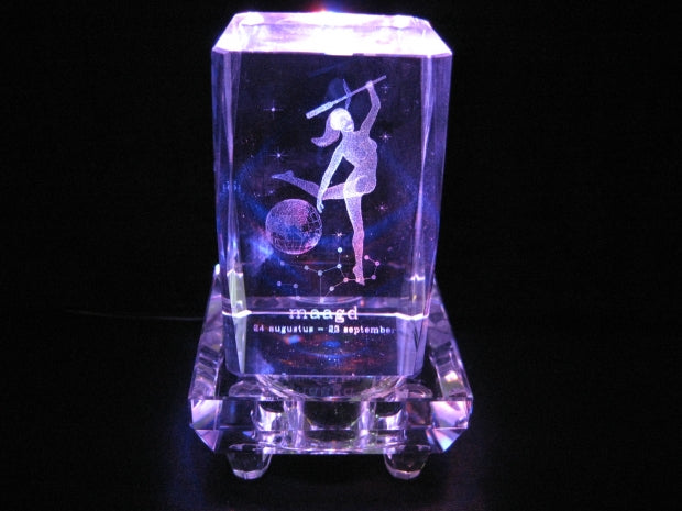 3D-Kristall-Lasergravurblock – Jungfrau