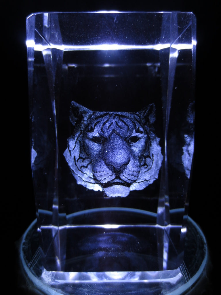 3D-Kristall-Lasergravurblock – Tigerkopf