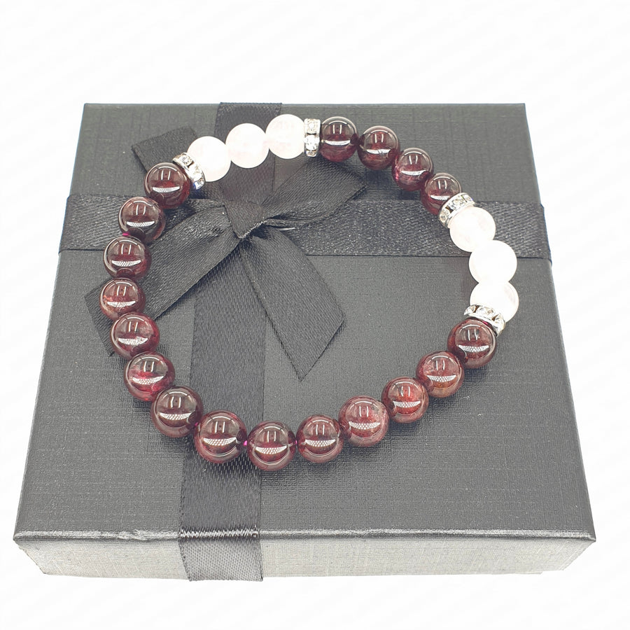 8mm Armband mit Geschenkbox - Granat und Diamant