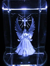 3D-Kristall-Lasergravurblock – Engel und Kreuz