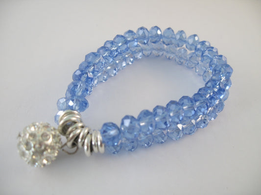 Blaues Kristallperlenarmband