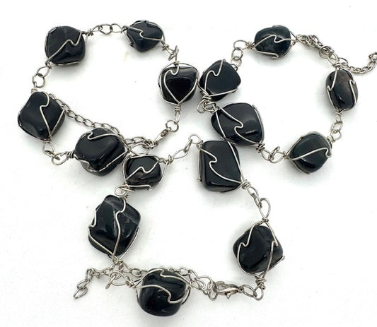 Poliertes Edelstein-Armband Drahtgewickelt – Onyx