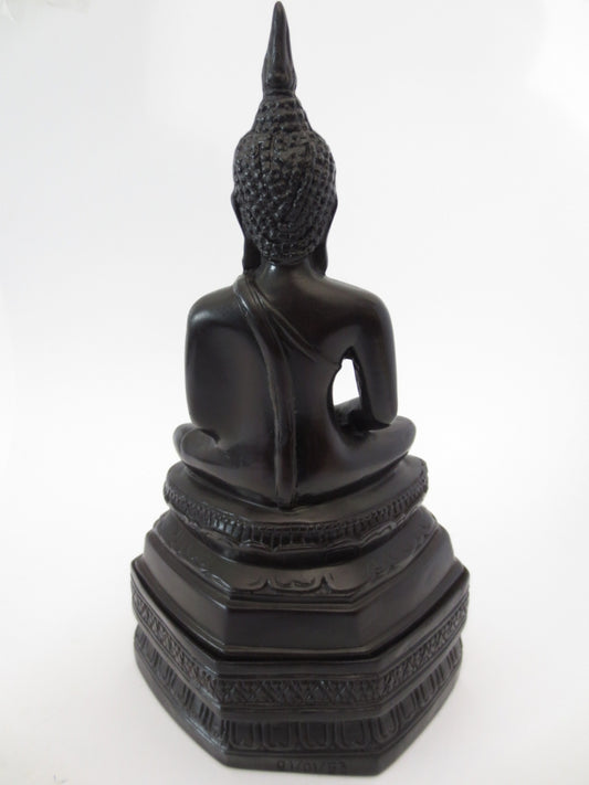 Grohandel - Meditierender thailndischer Buddha