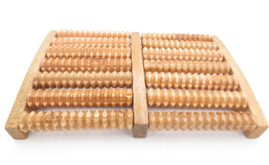 Traditioneller Holz-Fußmassage-Roller (I)