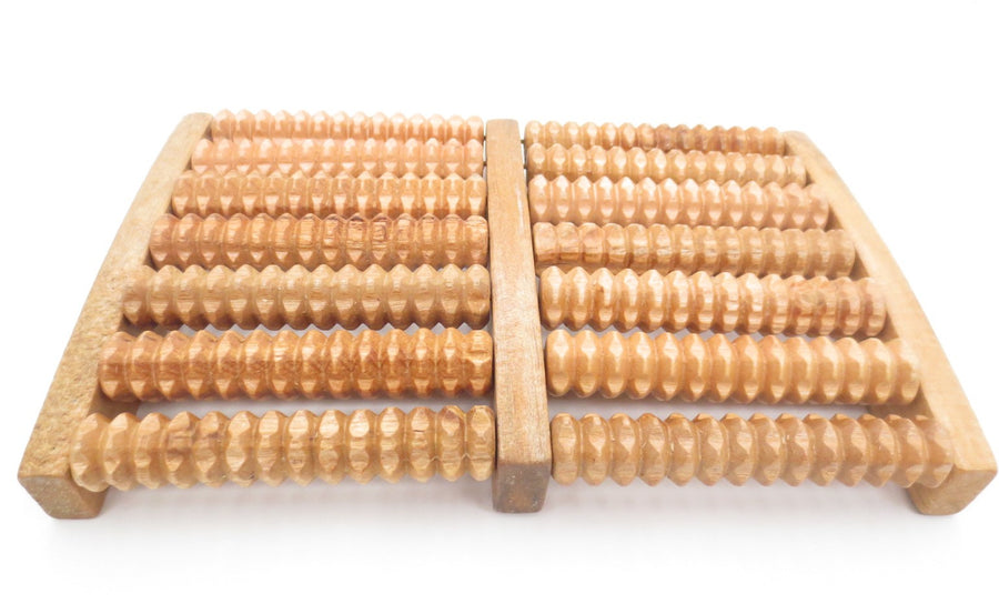 Traditioneller Holz-Fußmassage-Roller (I)