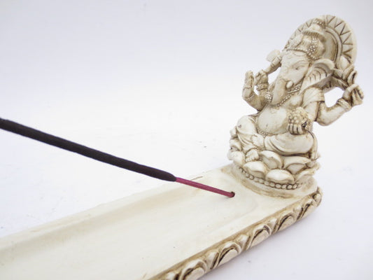 Weißer Ganesh Räucherstäbchenhalter
